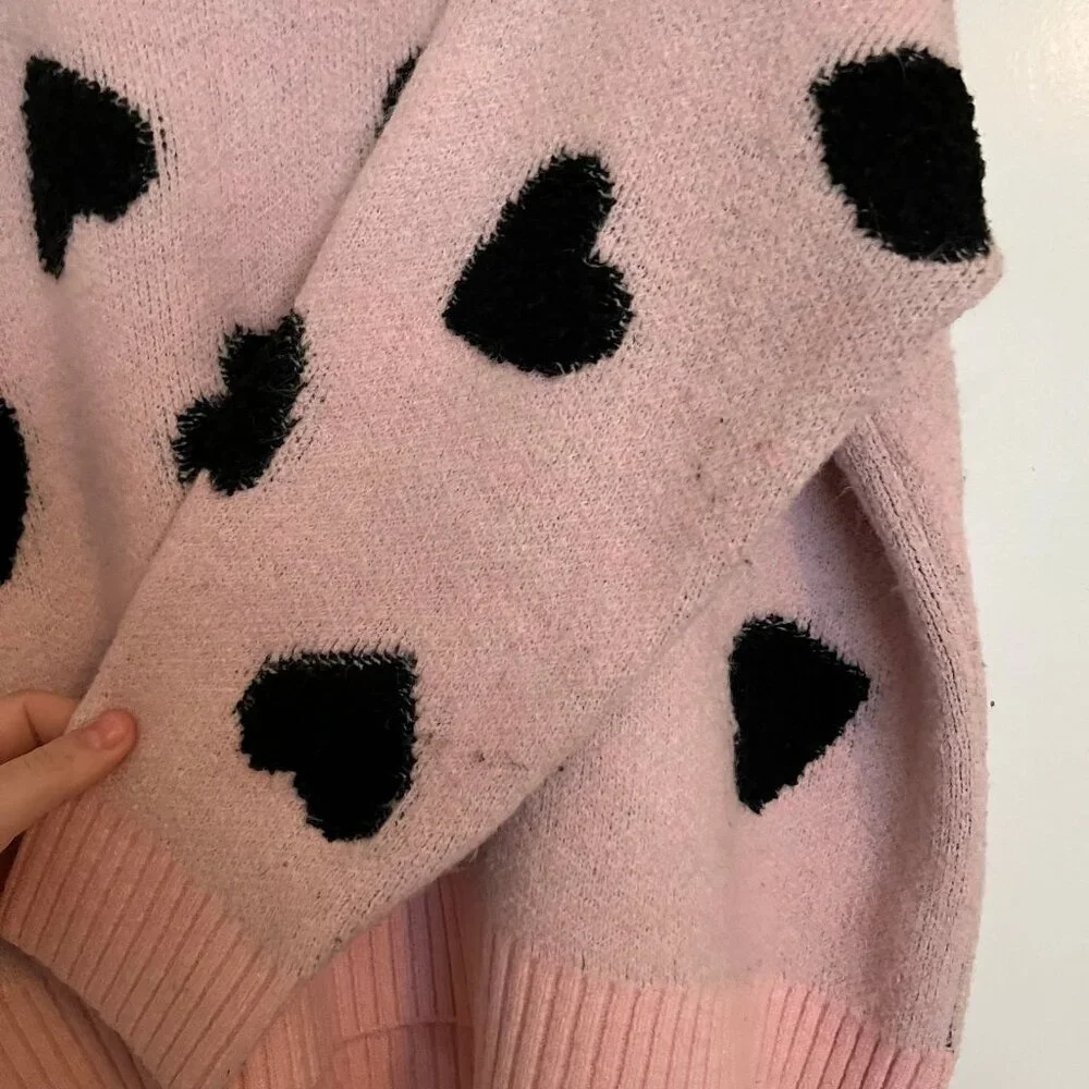 Torrid Size 1x Pink Hearts Valentine’s Day Vegan Cashmere Pullover Sweater - Picture 8 of 9